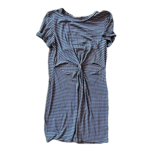 HONEYPUNCH cutout dress! - Picture 1 of 6